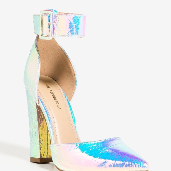 a'gaci Shoes - Sexy Holographic Heels Size 9